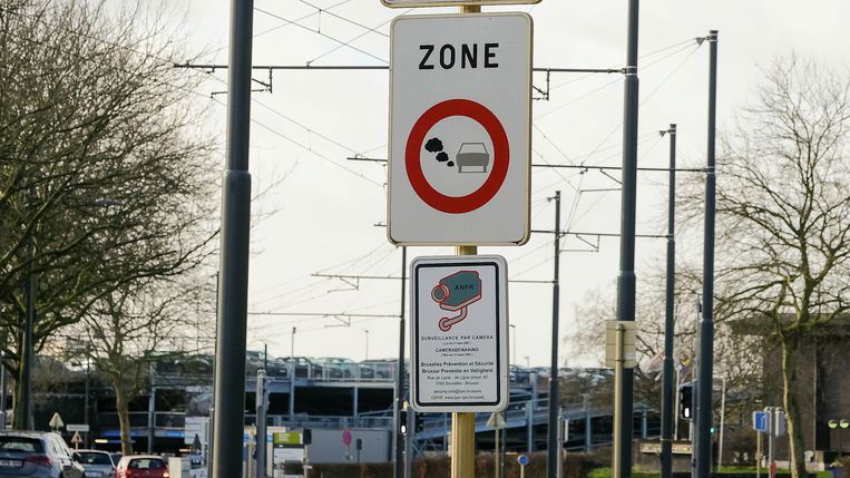 Uitstel LEZ tot 2027 teruggedraaid in Brussel: welke auto’s mogen nog rijden en welke boete riskeer je?