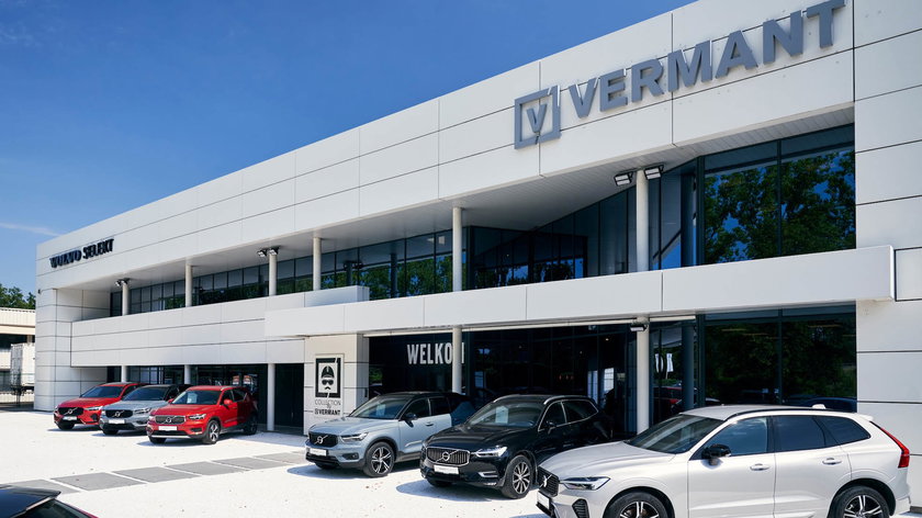 Werkplaats van Volvo Vermant in Mechelen weer open na felle brand