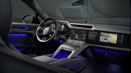 Porsche Cayenne Electric: XXL-scherm steelt de show