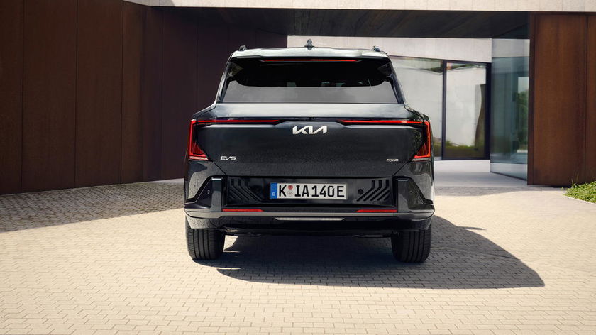 kia-EV5-gtline-my26-static-digital-1920x1080-9