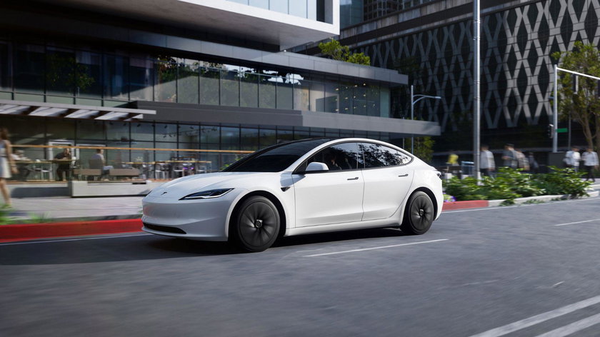 La Tesla Model 3 "Standard" n'arrivera probablement pas chez nous.