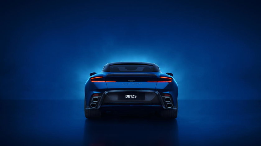 Aston_Martin_DB12_S_05