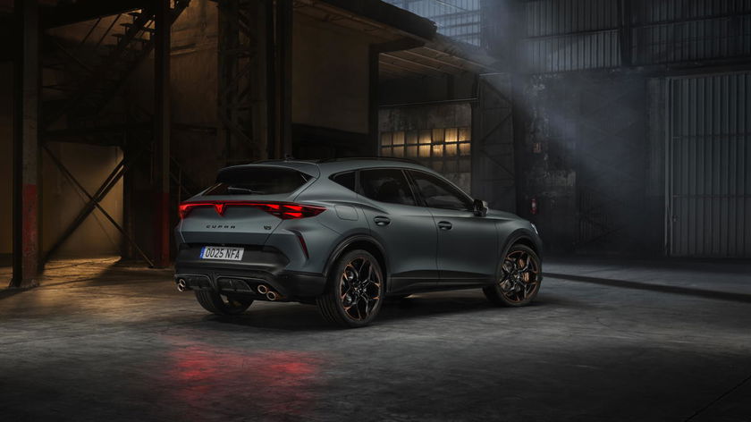 The-new-CUPRA-Formentor-VZ5-marks-the-return-of-the-iconic-5-cylinder_02_HQ