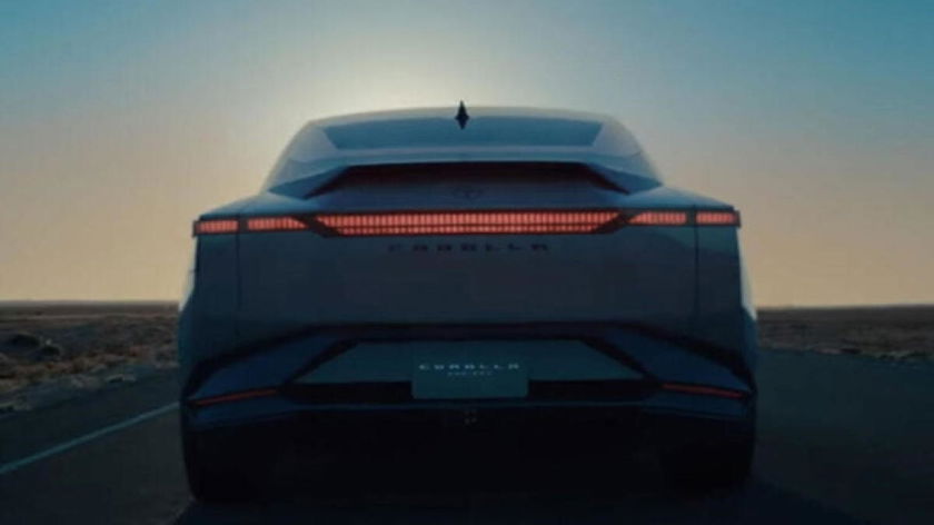 toyota-corolla-concept-rear-768x509