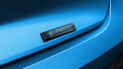 Plug-inhybrides verbruiken bijna evenveel als benzinewagens