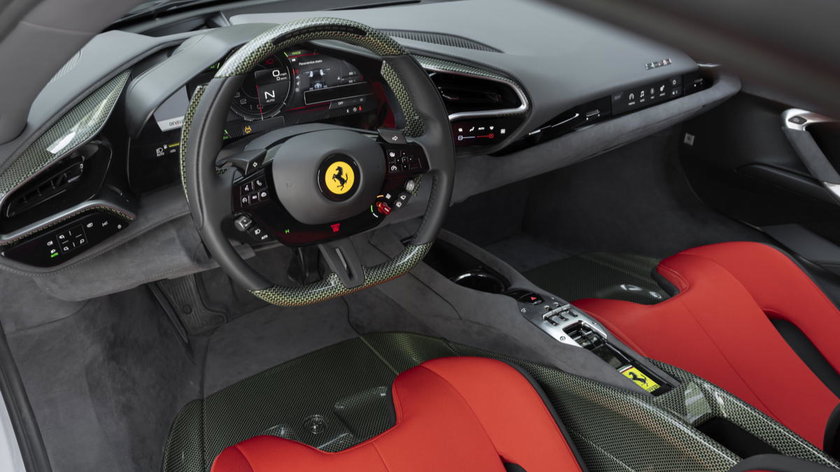 Ferrari_SC40_INT__4_90e58eb5-f5eb-4fe5-8a49-76d5dcd6a76e