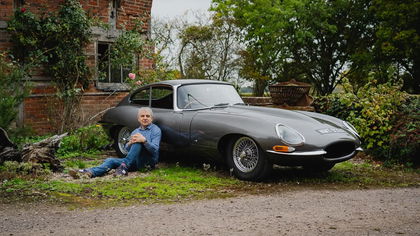 Jaguar van Rowan Atkinson gaat binnenkort onder de hamer