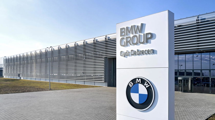 P90617955_highRes_bmw-group-plant-debr