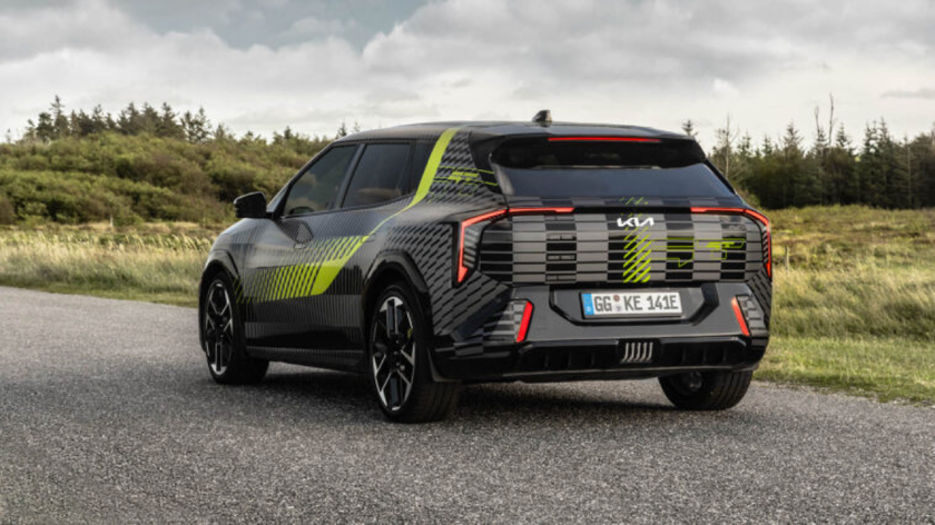 kia-EV4-GT-foiling-highres-2-759x427