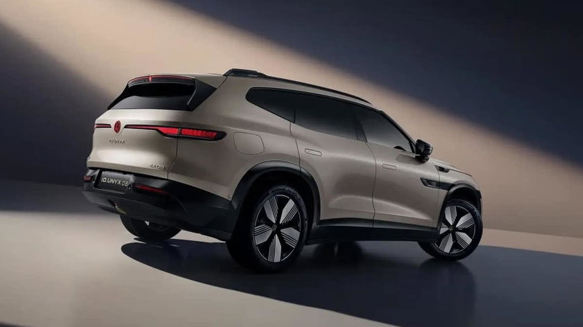 Volkswagen-ID-UNYX-08-1