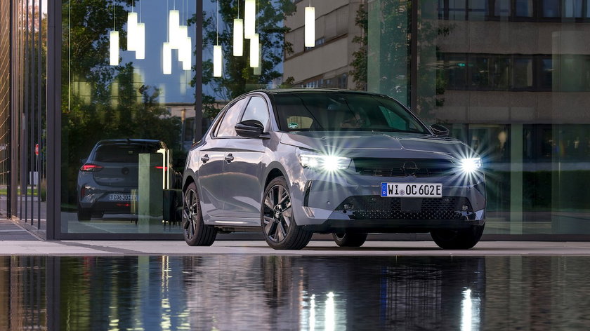 Opel-Corsa-Electric-gocar