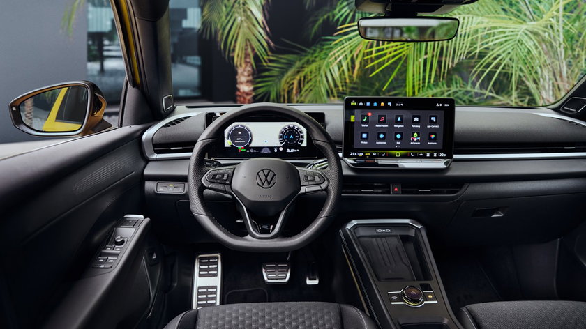 VW-T-Roc-interieur-gocar
