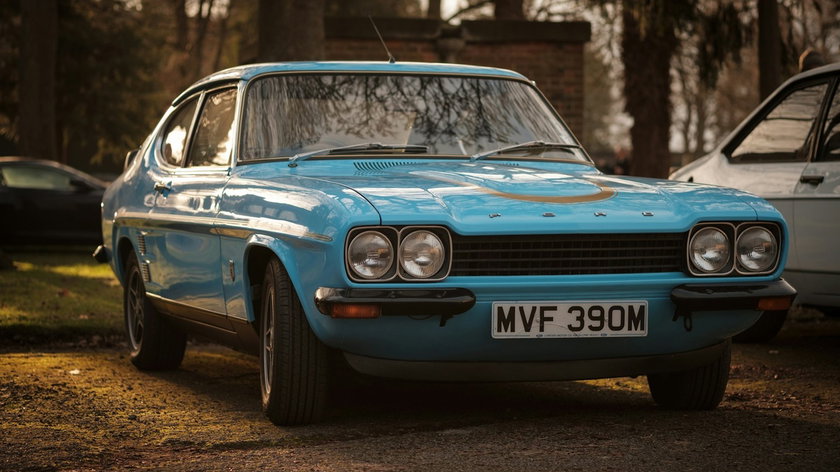 output_ford_capri_blue