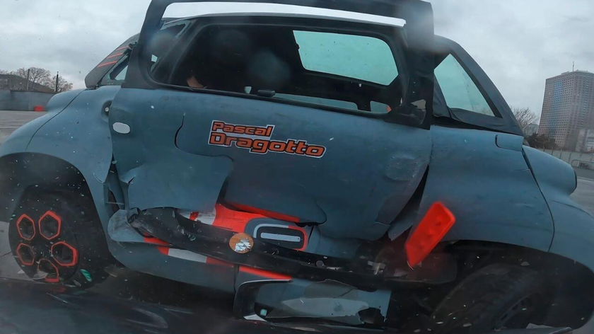 citroen-ami-crash-test-paris-mma-2025-04-mk-bd_0