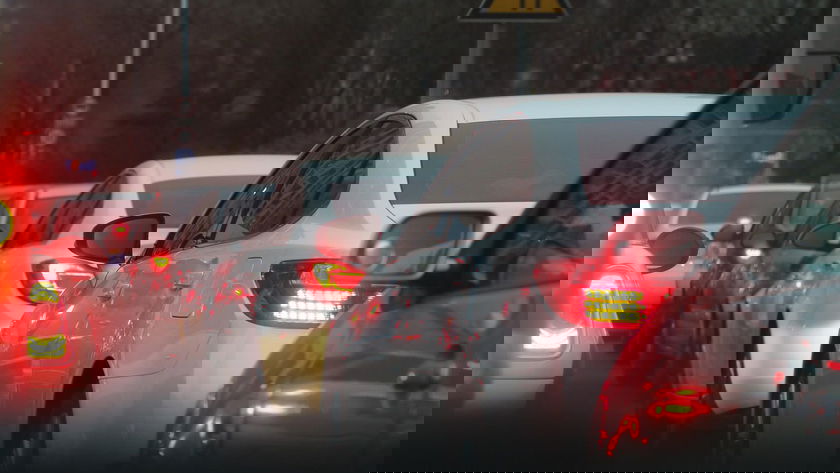 traffic-jam-688566_1280