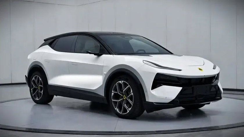 Lotus For Me, de Eletre PHEV