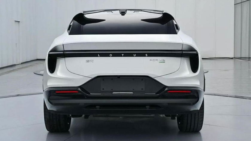 Lotus-Eletre-For-Me-Hybrid-2025