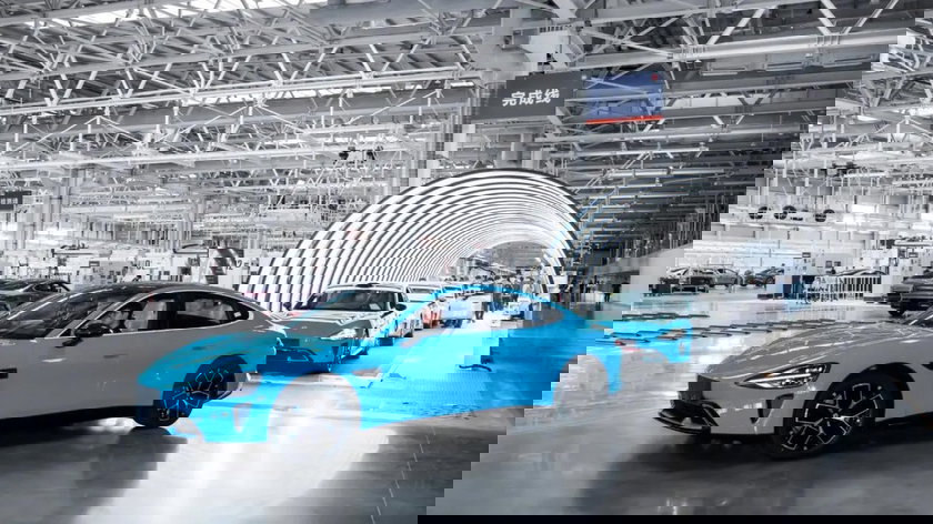 Xiaomi-SU7-Delivery-00003-1220x686 - copie