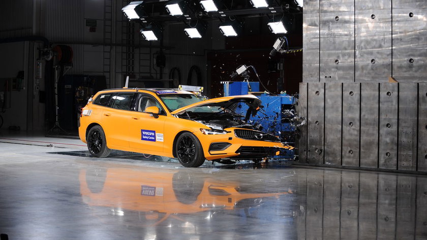 Crashtest-Volvo-gocar