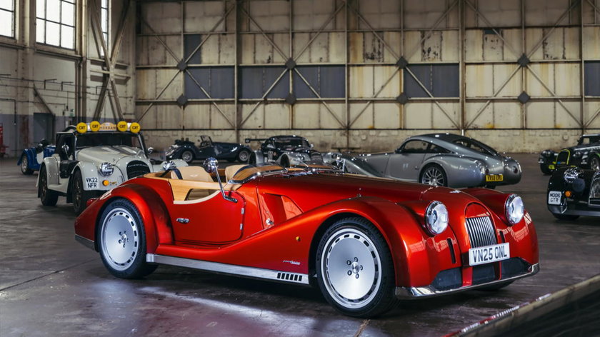 Morgan_BMW_25_Midsummer_01