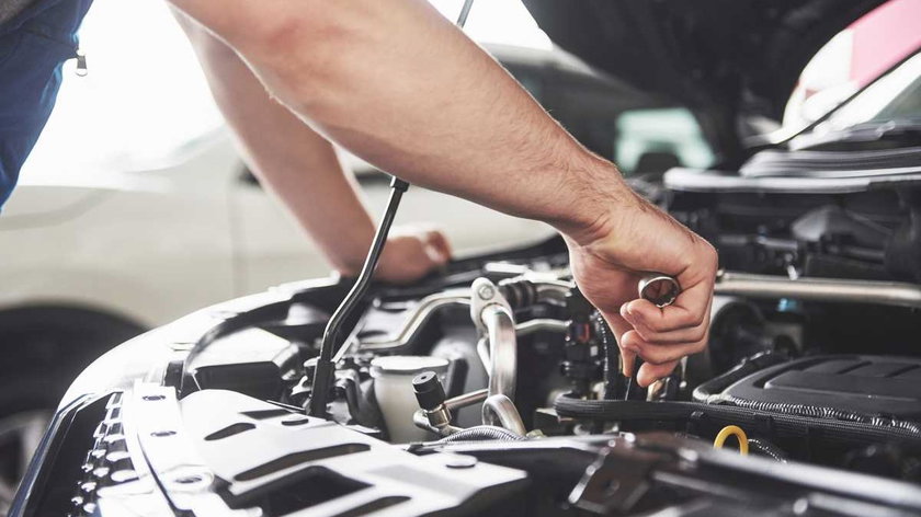 Almost_80__of_motorists_turn_to_the_“Garage_of_Dad”,_eBay_reveals