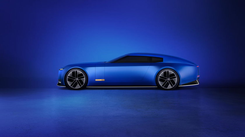 TYPE_00_FRENCHULTRAMARINE_SIDEPROFILE_260325