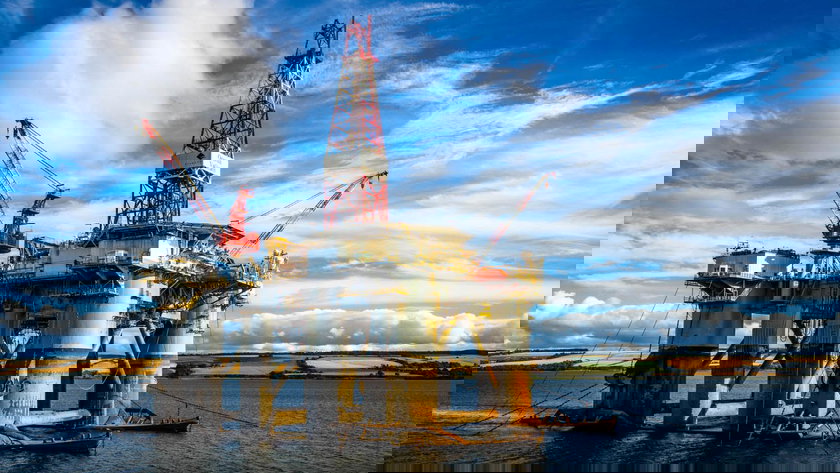 Pétrole : pourquoi les prix vont encore baisser en 2026