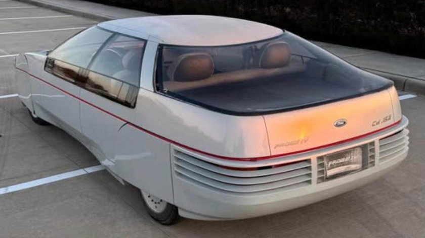 ford-probe-IV-ar2-bd_0