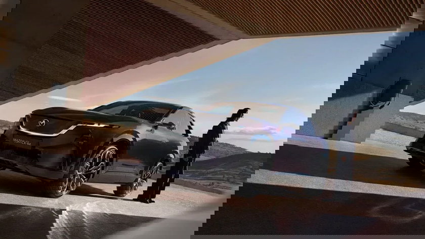 Mazda CX-6e 2026: de Japanse SUV die de Europese premiummerken uitdaagt