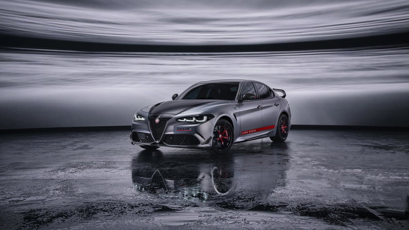Alfa Romeo Giulia Quadrifoglio Luna Rossa: de kunst om oud weer nieuw te maken