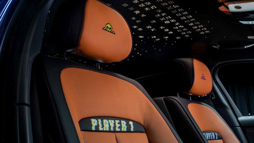 P90625365_highRes_black-badge-ghost-ga