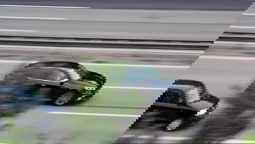 overtake-3396909_1280