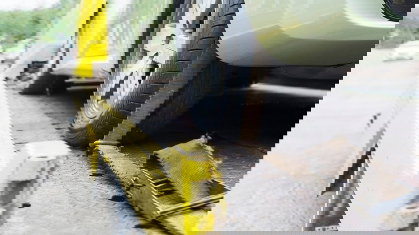 Rijden zonder rijbewijs in België: bijna altijd je wagen kwijt