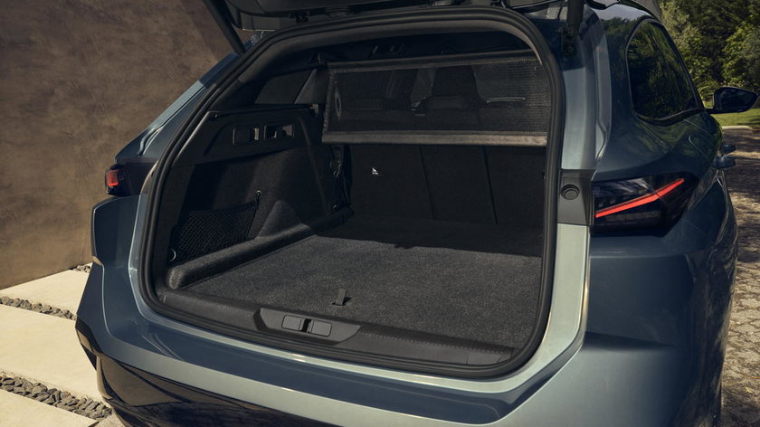 PEUGEOT_E308SW_2508CV_455_FR