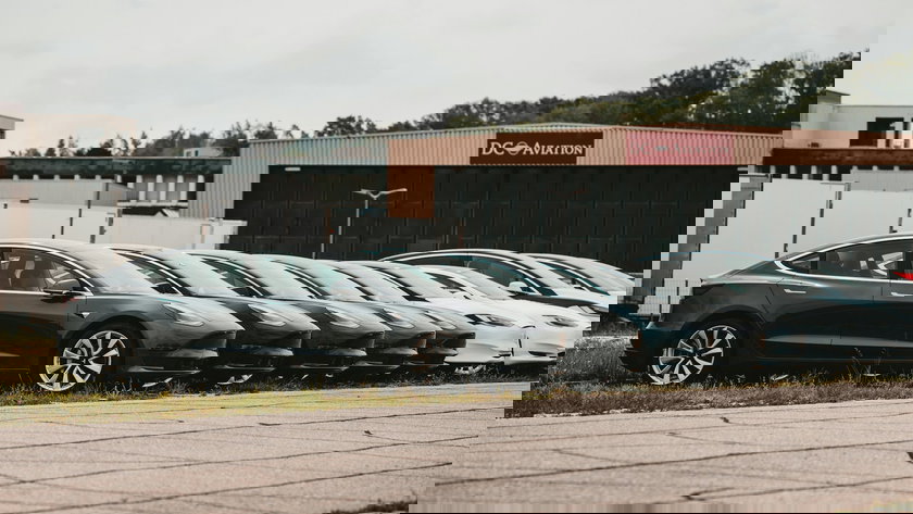 Étude : l’effondrement de la valeur résiduelle des voitures électriques d’occasion se confirme