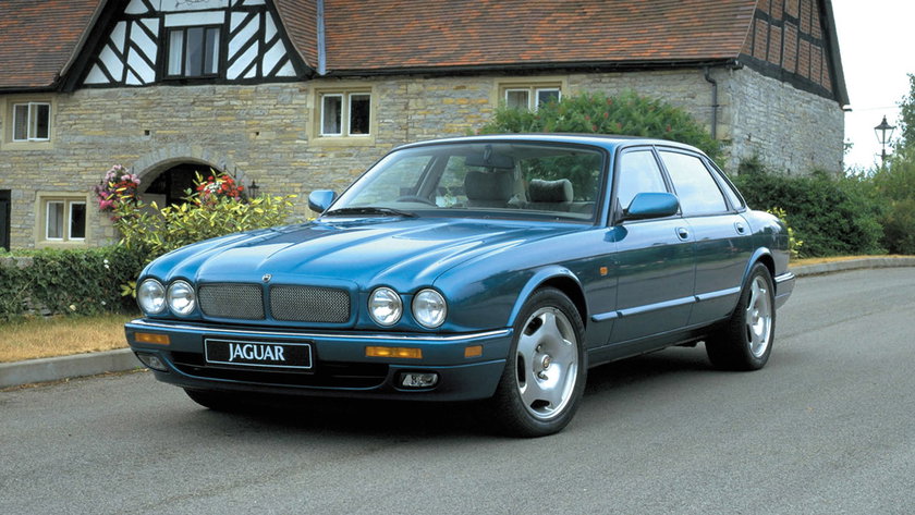 jaguar_xjr_54