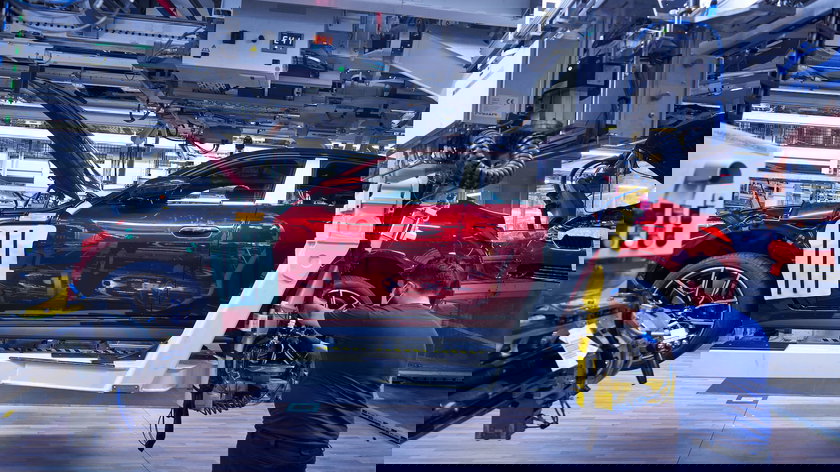 P90440381_highRes_bmw-group-plant-muni