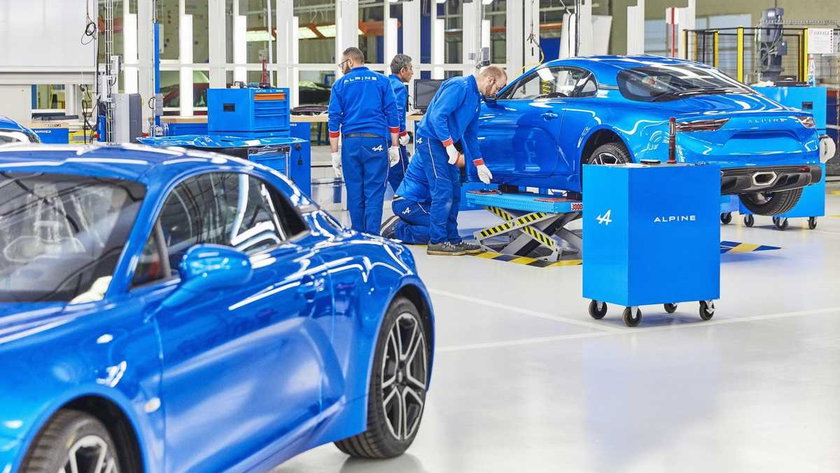 Groupe_Renault_inaugurates_Alpine_A110_production_line_in_Dieppe