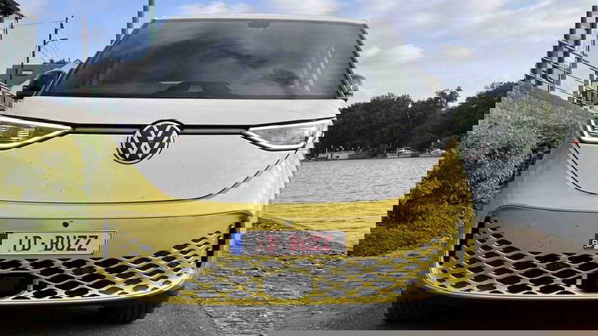 Pourquoi les plaques personnalisées suscitent davantage l’attention de la police