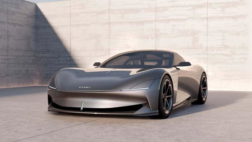 Karma Kaveya, la supercar électrique à batteries solides 