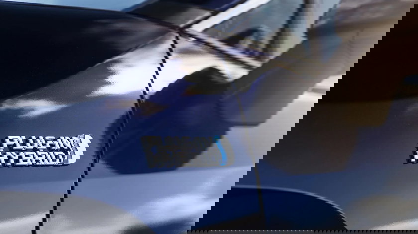 Studie: zelfs opgeladen verbruiken plug-inhybrides tot 300% meer