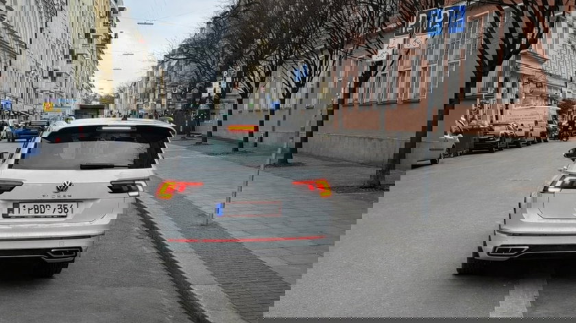 Code de la route : un arrêt de quelques secondes peut-il coûter une amende ?