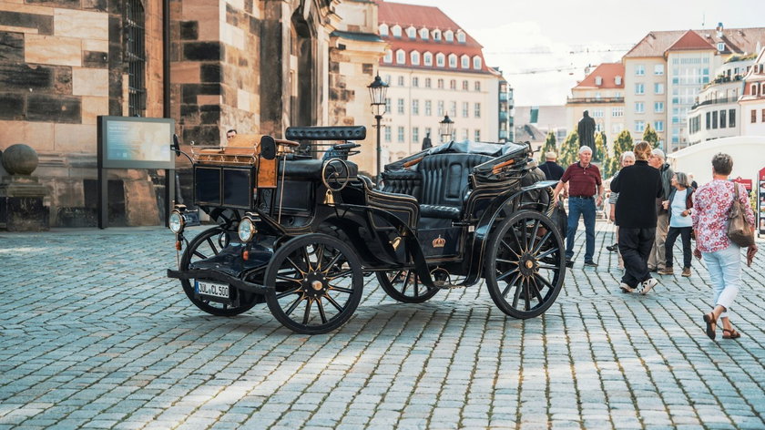 ruben-hanssen-JQ0KHMG9mH0-unsplash