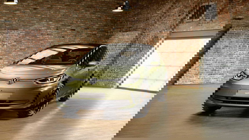 DB2023AU00092_web_1600