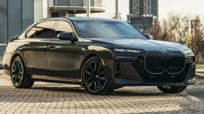 Deze BMW-berline is bestand tegen schoten van zware wapens