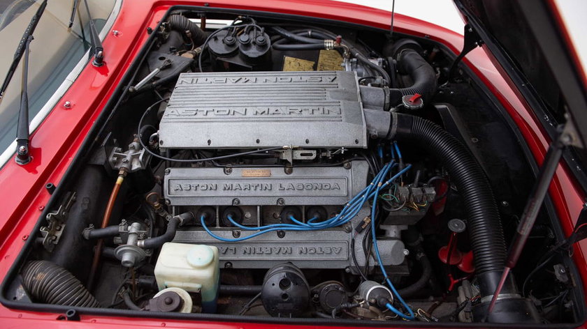 Iconic-Aston-Martin-that-starred-in-global-TV-show-Dynasty-heads-under-the-hammer-for-over-9000-7-2048x1367