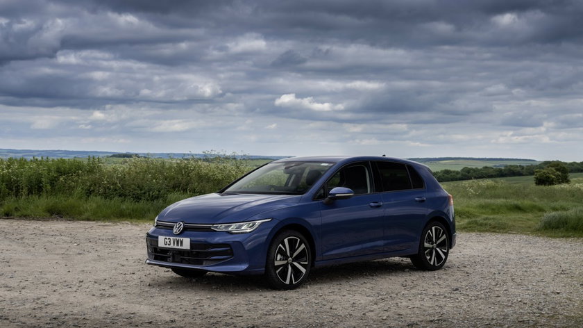 Golf Hatch Match eHybrid, on sale 21 November (2)