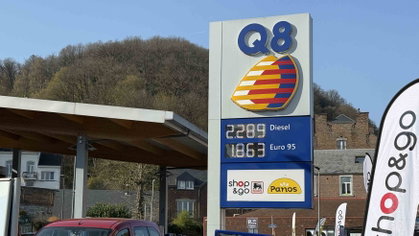 Diesel aan 2,289 euro/l, absoluut record: hoeveel voordeliger is de elektrische auto die je thuis oplaadt?