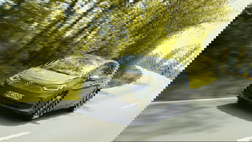 DB2023AU00572_web_1600