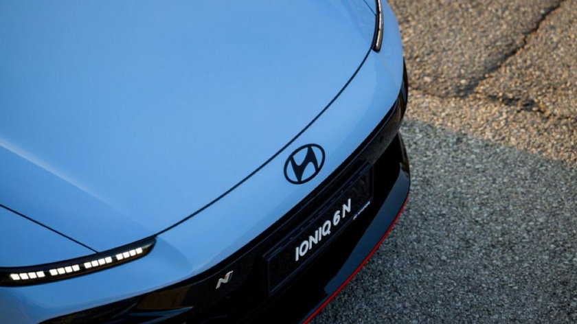 hyundai-ioniq-6-n-driving-experience-details-223_wid_1024_bfc_off